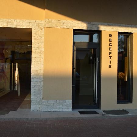 Hotel Nova Buzau Luaran gambar